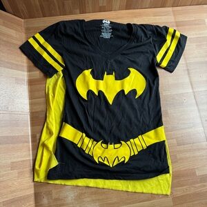 Batman T-shirt, costume with detachable cape size large